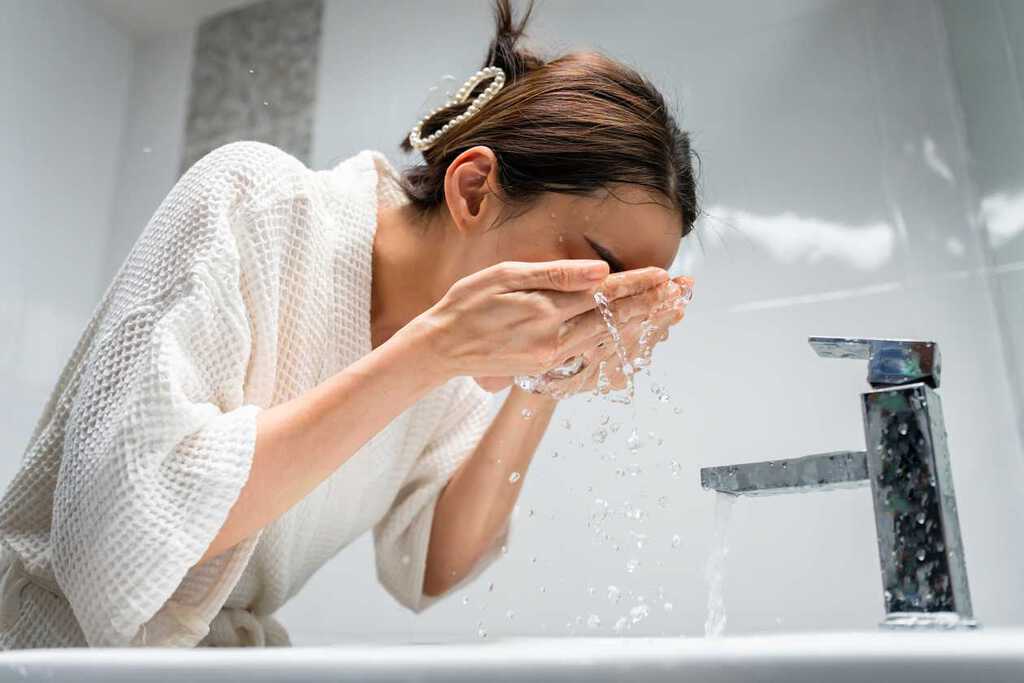 Cover image of “Best Face Washes for Acne Prone Skin, According to Experts · TIME Stamped”