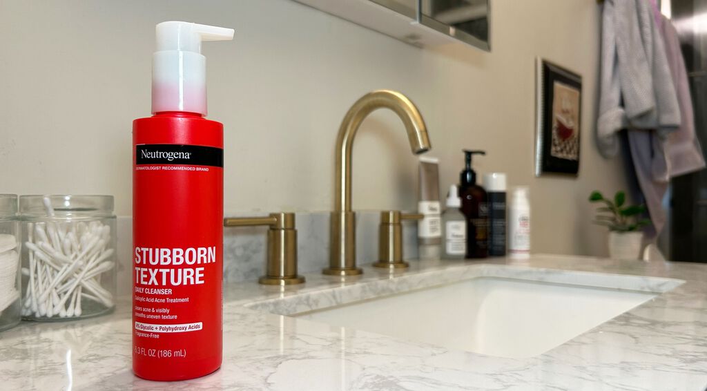 Cover image of “Neutrogena Stubborn Texture Acne Cleanser”