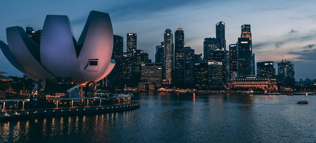 Cover image of “Why Study in Singapore? 9 Benefits of Studying Abroad in the Lion City”